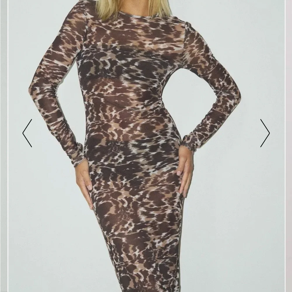 Tight Mesh Midi Dress - Picture 7 of 7